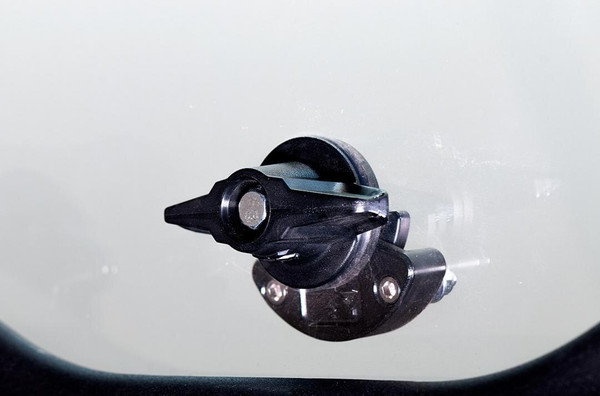 Seizmik Polaris Full Size Pro-Fit Ranger UV Resistant Polycarbonate Hard Rear Folding Windshield