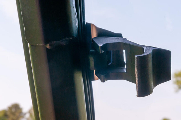 Seizmik Polaris General Scratch Resistant Polycarbonate Toolless Versa-Vent Windshield