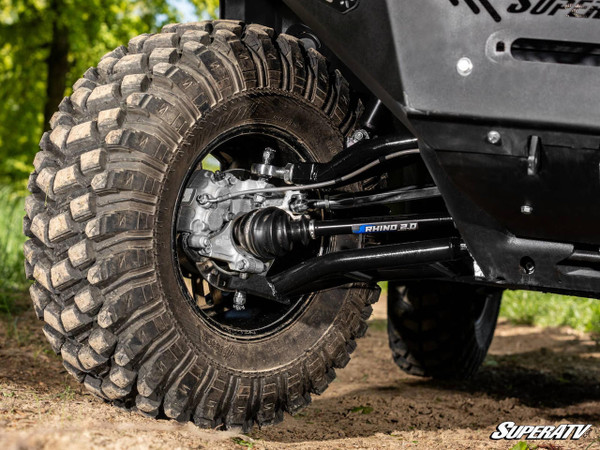 SuperATV Can-Am Defender HD9 Atlas Pro 1.5" Forward Offset A-Arms  UTVS0096526