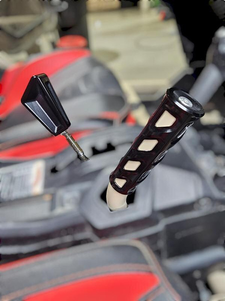 Elektric Offroad Can-Am Maverick X3 EOD Grab Handle  UTVS0098574