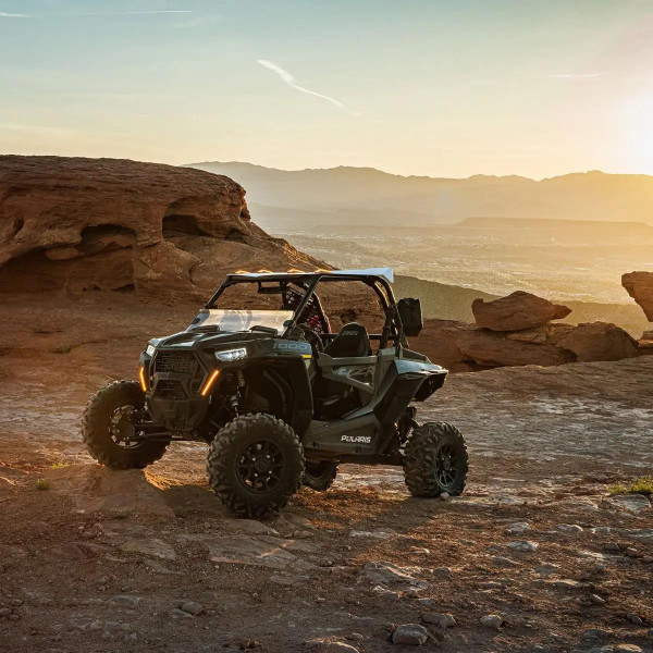 RAVEK Polaris  RZR Plug & Play Apex Running Lights