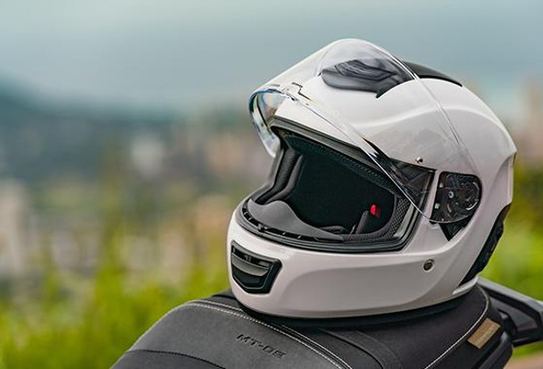 SENA Momentum Lite Full Face Bluetooth DOT Helmet MO-LITE-GW-XL-01