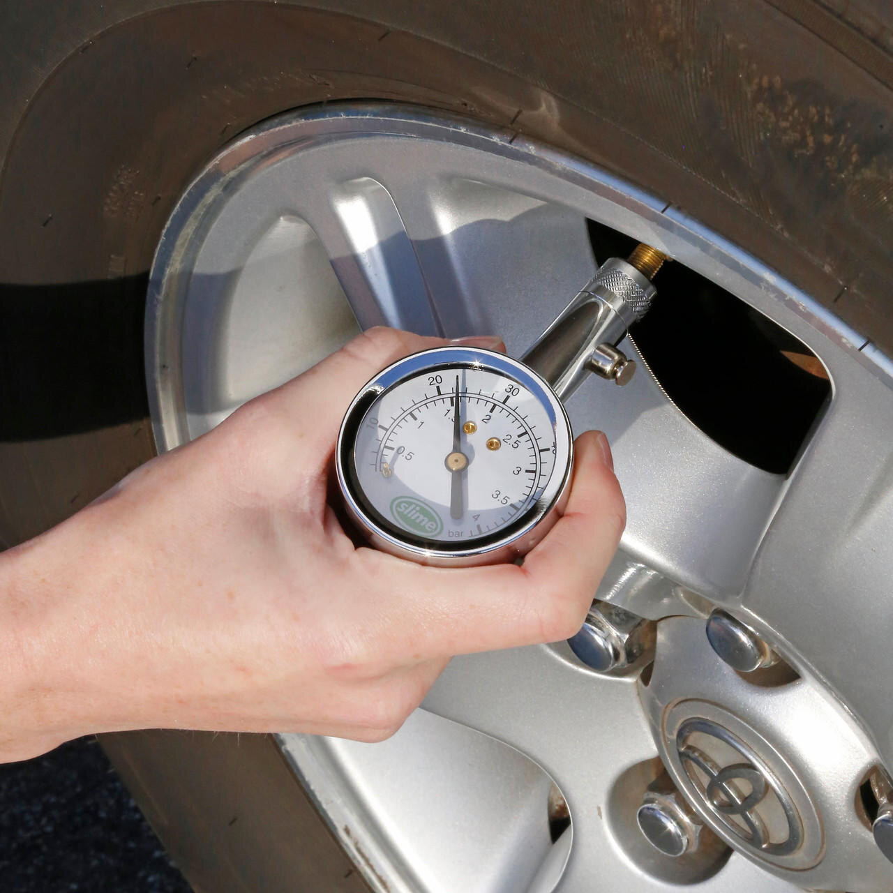 Slime Tire Repair Large Face Dial Tire Gauge (5-60 psi)