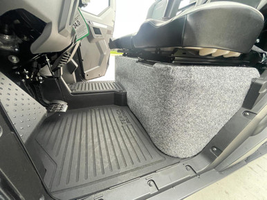 k.・.☆ カーリスマット 2020-2026 Kawasaki TERYX Custom Fit Rugged Rubber Floor Liners