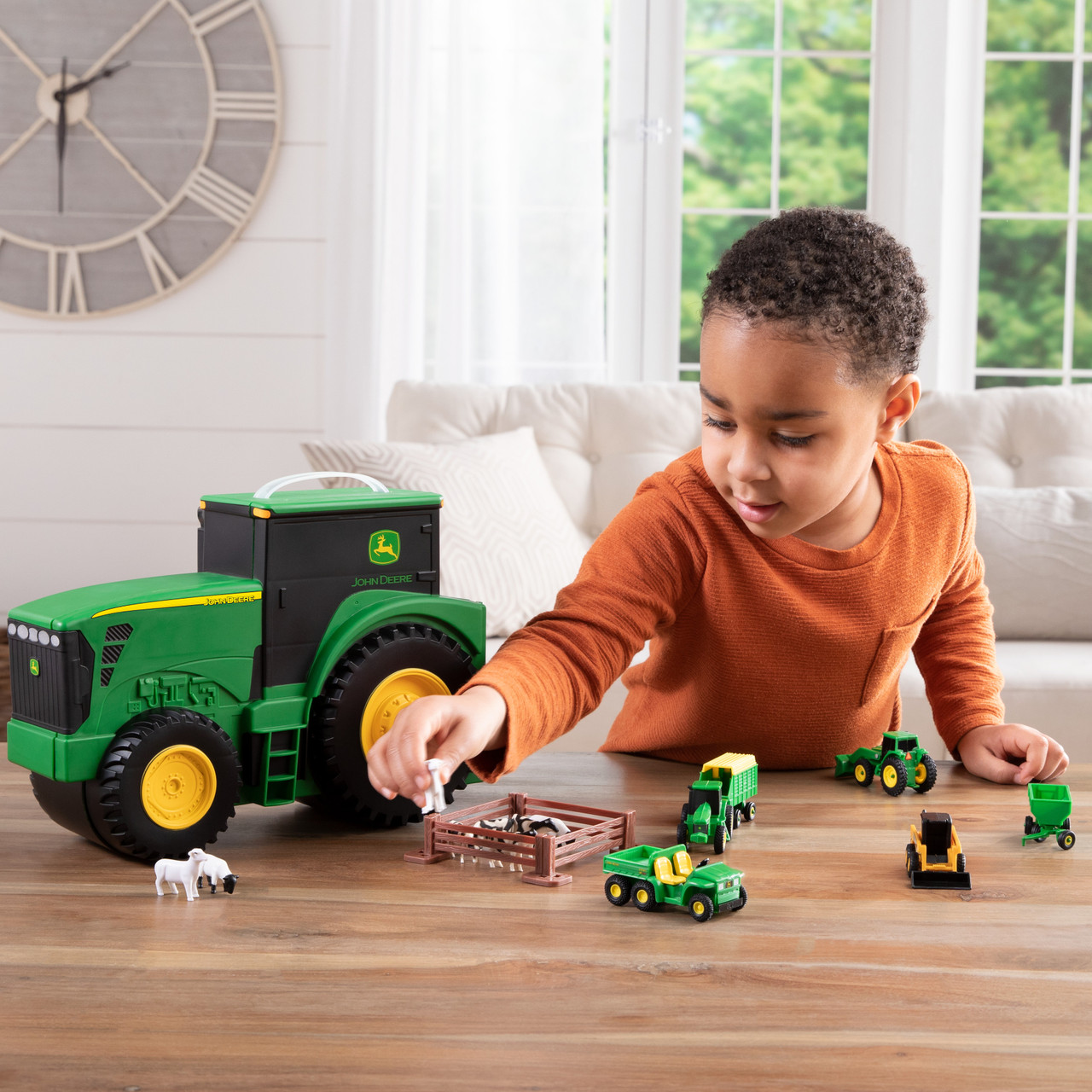 ankel Hævde hård John Deere Fun on the Go Tractor Case - Farm Toy Collection with Farm  Vehicles, Animals, Accessories and Travel Case