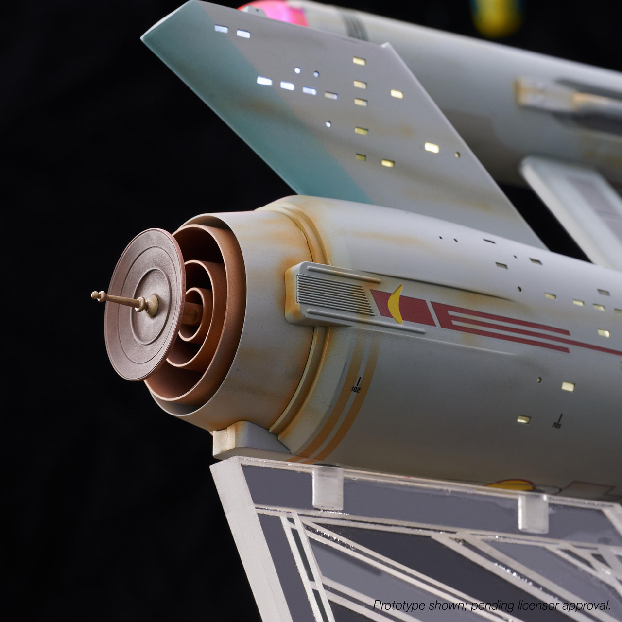 ダイキャストメタル製 U.S.S. ENTERPRISE 1:350 scale Die Cast Replica Star Trek U.S.S. Enterprise