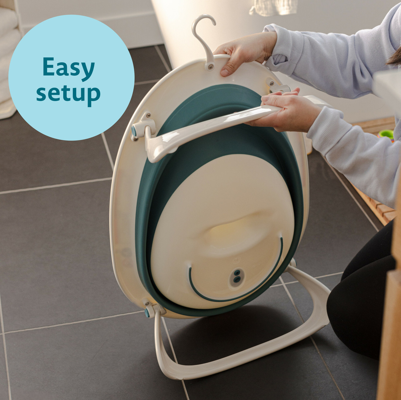 Sure Comfort® Collapsible Baby Bathtub [Y7939CA3] - The First Years