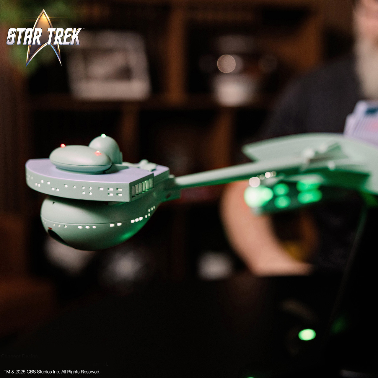 1:350 KLINGON D7 Battle Cruiser from STAR TREK™