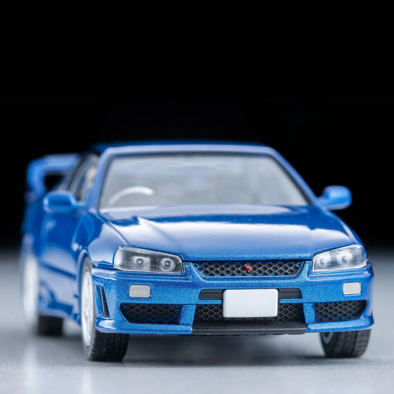NISSAN Skyline 2Door Sports Coupe 25GT-TURBO with Optional Parts 