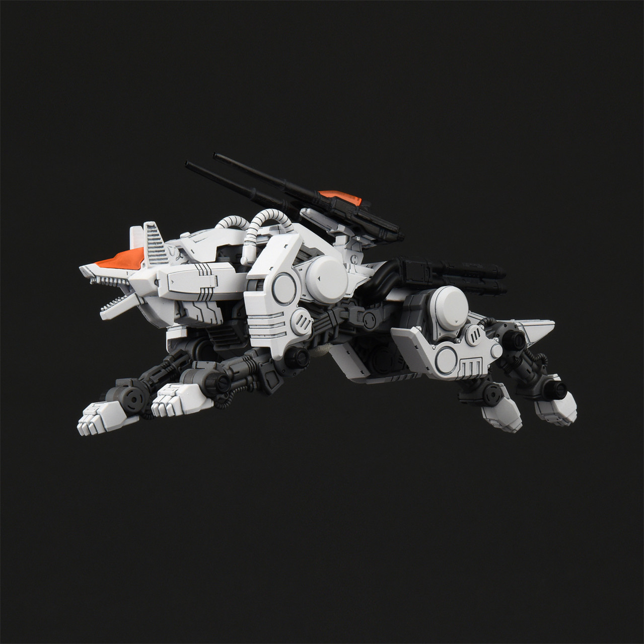 ZOIDS REALIZE MODEL RMZ-003 Command Wolf