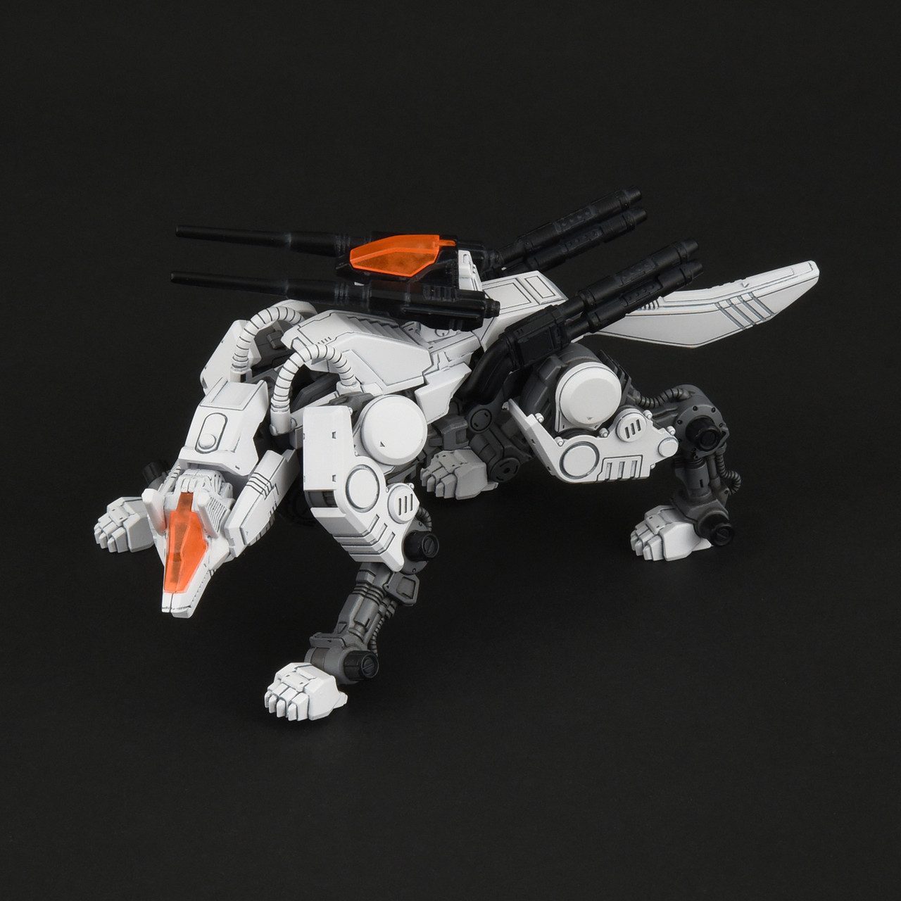 ZOIDS REALIZE MODEL RMZ-003 Command Wolf