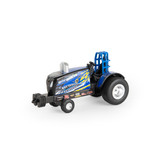 New Holland 1:64 Scale Puller Tractor & Pickup Truck Set 47570A