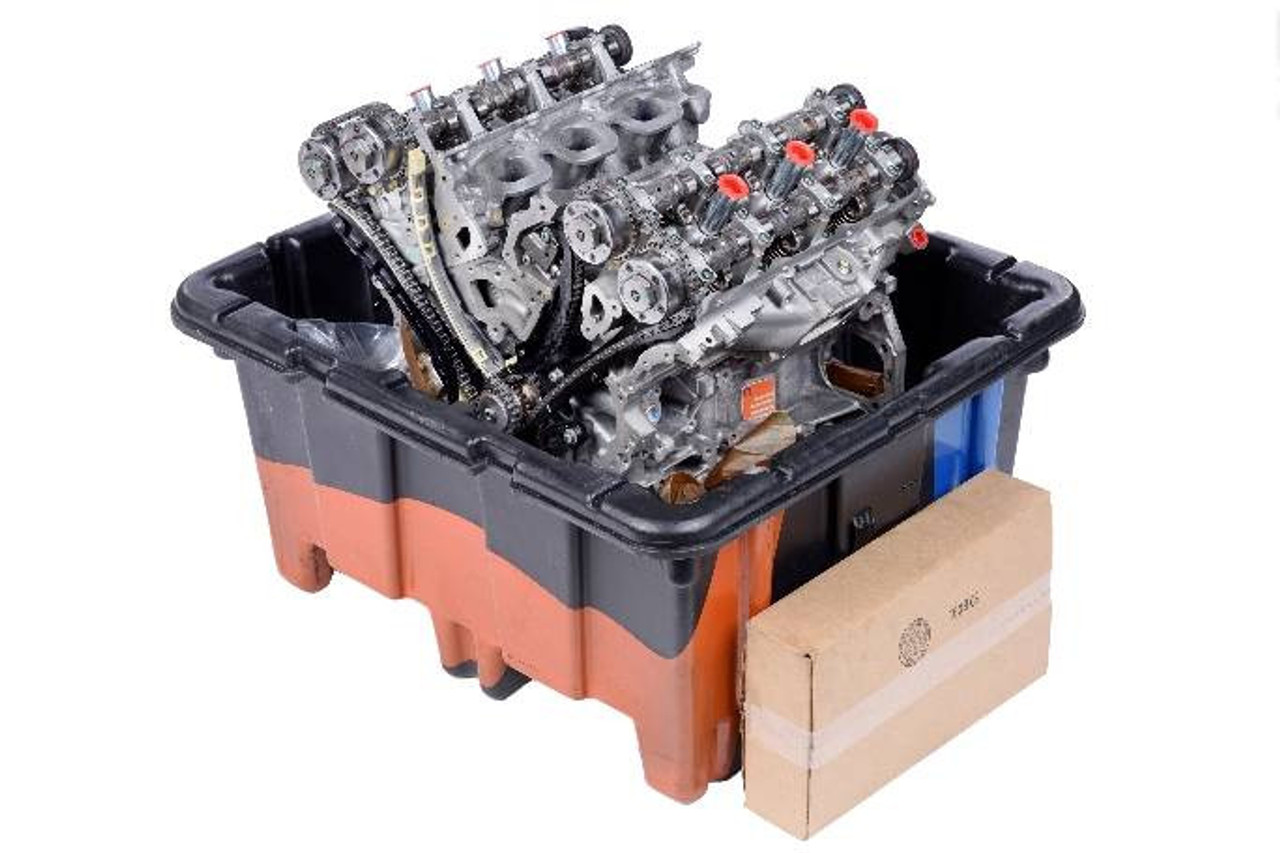 ジープ　ラングラー　JK3.6L エンジン周り　パーツ JK3.6Lのタペットカバーガスケット類+O2センサー交換完了です