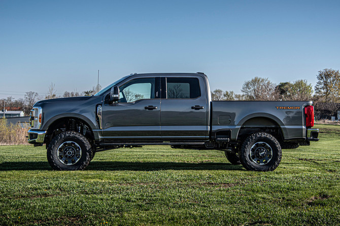 BDS Suspension BDS - 5 Inch Lift Kit W/ Radius Arm - Fox 2.5 Performance Elite Shocks - Rear Leaf Spring Kit - 2023-2024 Ford F250/F350 4WD 2210FPE 