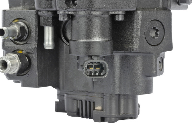 Alliant Power Reman CP3 Pump - 2004.5-2005 GM 6.6L LLY Duramax - AP55203 