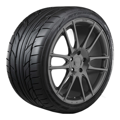 Nitto Tire 245/35ZR19 93W XL 555G2 25.8 2453519