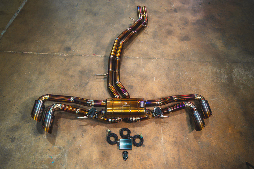 Valvetronic Valved Sport Exhaust System w/ Free Flow Race Front Pipes & 400-Cell Catted Downpipes - Titanium (2018 - 2024 Lamborghini Urus / Urus S / Urus Performante) LAM.URUS.VSES.FF.400C.TI