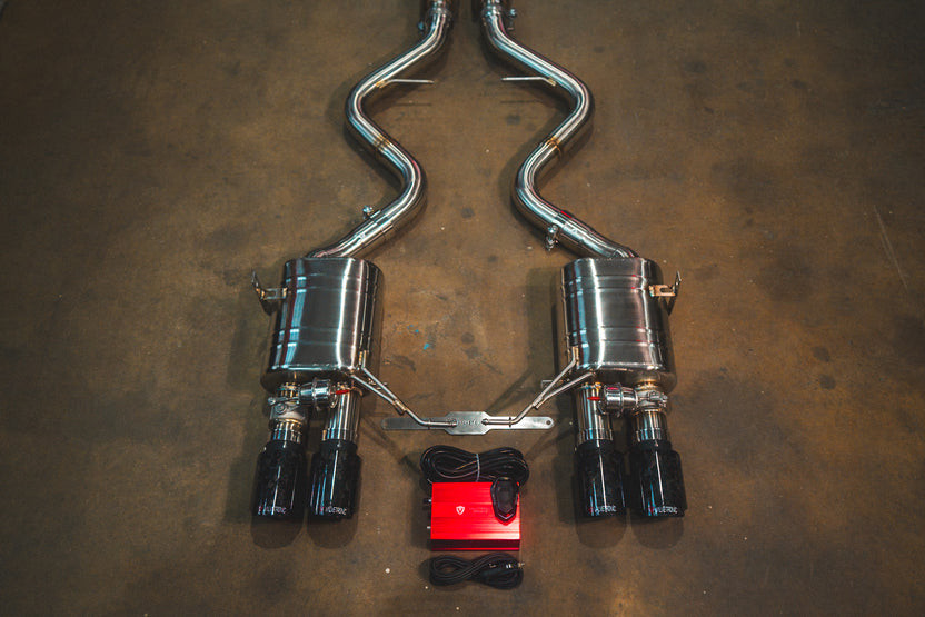 Valvetronic Valved Sport Exhaust System - Stainless Steel - 1x1 Carbon Fiber Tips - 3.5 Outlet (2008 - 2011 BMW E90 M3 / 2008 - 2013 BMW E92 / E93 M3) BMW.E9X.M3.AXL.BR.RC