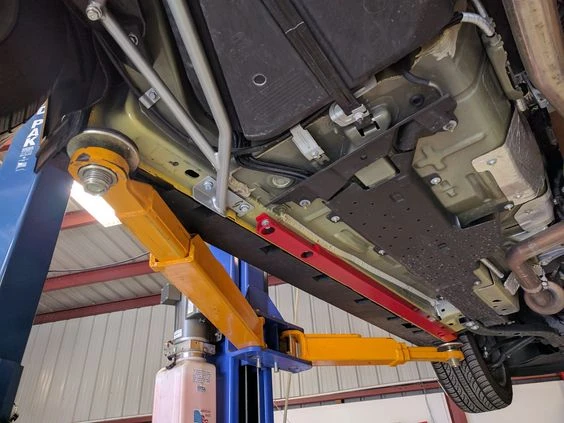 J&M Full Length Jacking Rails for Steeda 555-5754 - Low Profile - Red (2015 - 2023 Mustang) 25510R