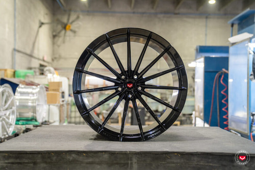 Vossen VPS-2 (SL)  - 22X10.5 - 5X112 - ET30 - 66.6 - GB - Gloss Black Wheel - VPS-2-2M001 Photo - Primary