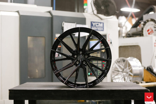 Vossen HF-4T - 20X10 - 5X120 - ET25 - Deep - 64.1 - GB - Right - Tesla Model S Plaid - F&R Wheel - HF4T-0B001-R Photo - Primary