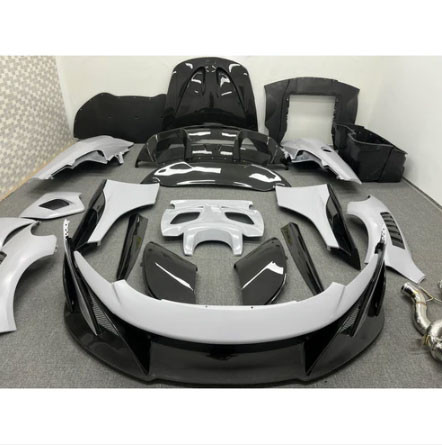 Phoenyx Design Carbon Fiber 675LT Conversion Louvred Front Fenders (2011 - 2017 McLaren MP4-12C / 650S / 675LT)