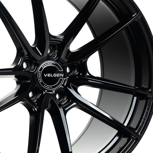 Velgen VF5 22x10.5 Wheel Kit | 2020-2026 Explorer