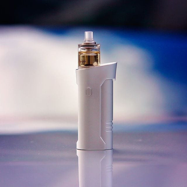 loki box mod GRAPE Disposable - 600 Puff - Vape Pen Usa e Getta - Elf Bar