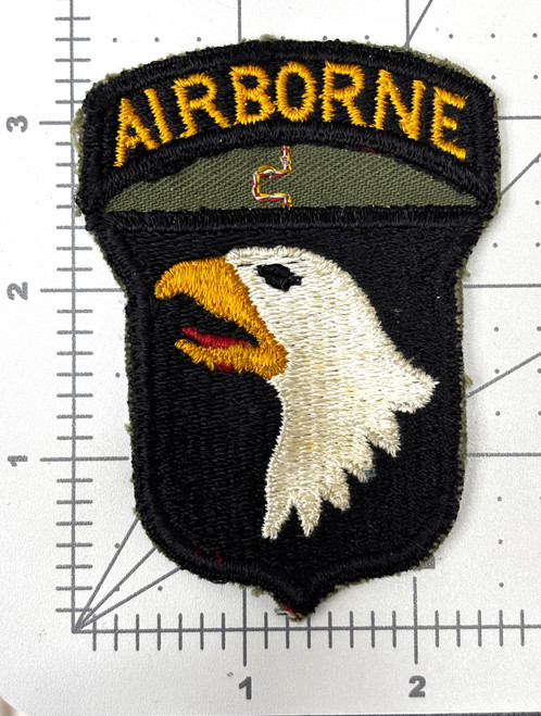 WW 2 US Army 101st Airborne Division Patch & Grey Insert Attached Tab Inv# K6161