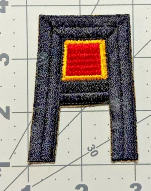 WW 2 US Army 1st Army Ordnance Wool Ribbed Weave Blackback Patch Inv# K6978