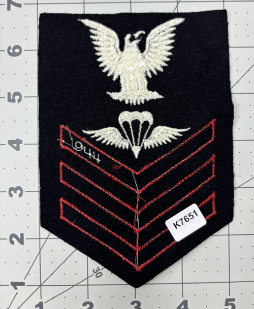 1944 USN Parachute Rigger 1st Class Rate Patch Inv# K7651