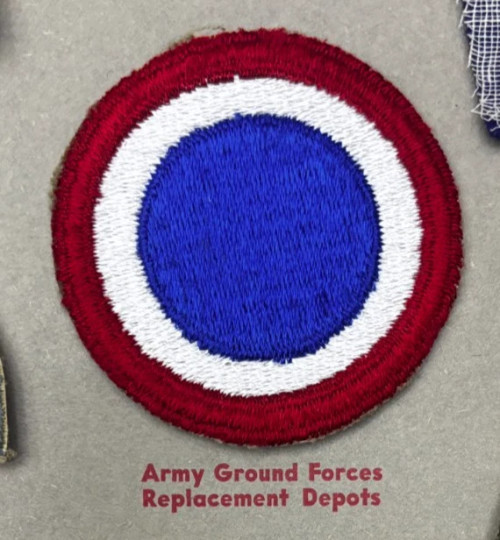 Kay Adams Coll WW 2 US Army Ground Forces Replacement Depots Patch Inv# KA323
