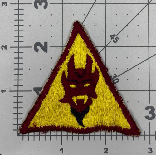 Japan Made US Army 92nd Armored Field Artillery Battalion Patch Inv# K1536