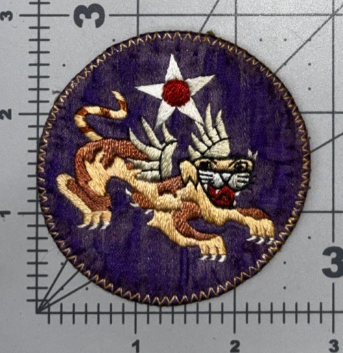 Chinese Made 1942 / 1943 China Air Task Force Silk Patch Inv# K8293