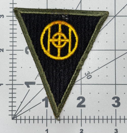 WW 2 US Army 83rd Infantry Division Ribbed Weave OD Border Patch Inv# K8299