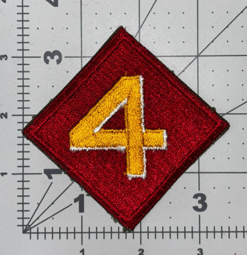 WW 2 USMC 4th Marine Division Patch Inv# K8528