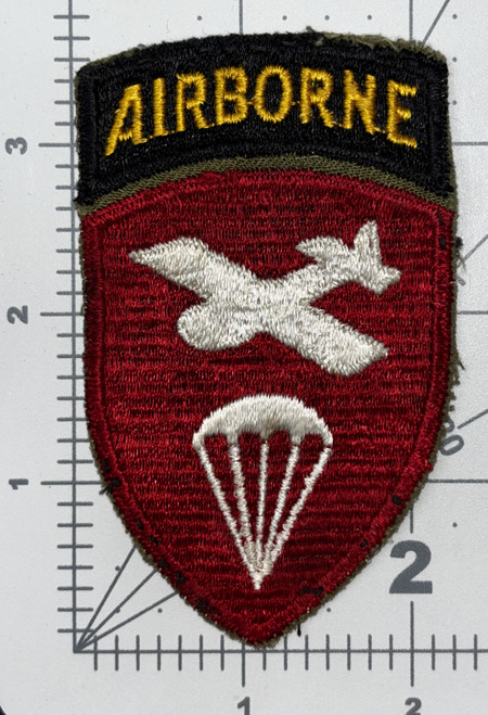 Off Uniform WW 2 US Army Airborne Command Ribbed Weave Gemsco Patch Inv# K8990