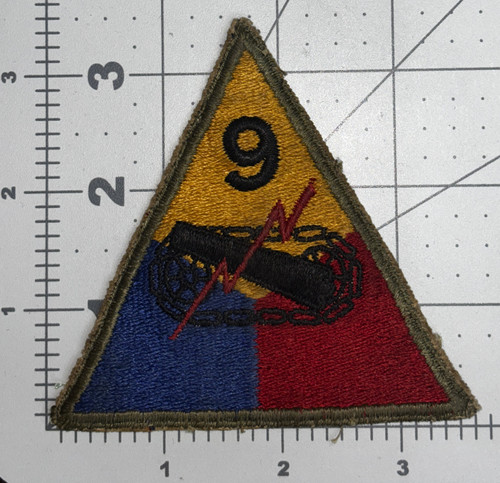 Off Uniform WW 2 US Army 9th Armored Division Patch Inv# K9134