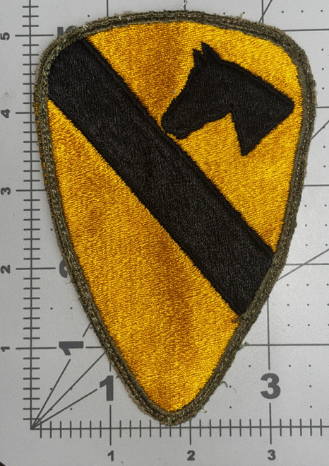 Off Uniform WW 2 US Army 1st Cavalry Division Patch Inv# K9137
