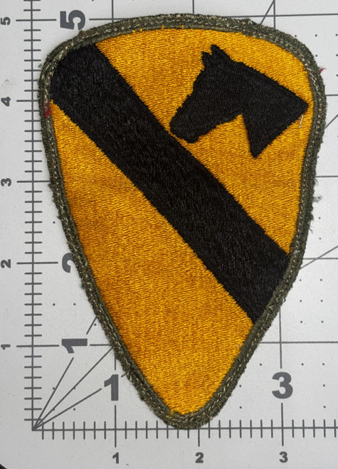 Off Uniform WW 2 US Army 1st Cavalry Division Patch Inv# K9140