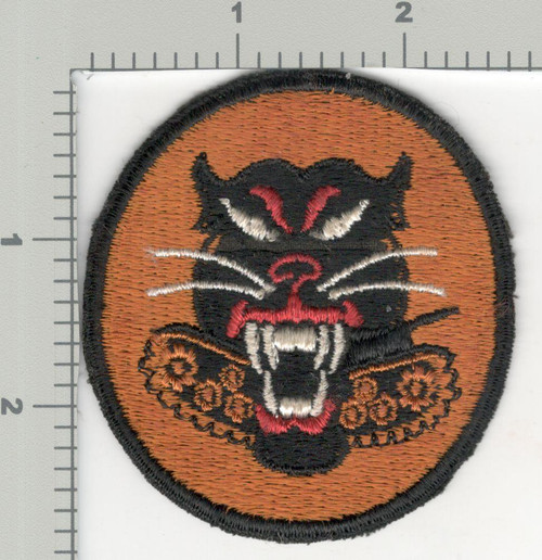 British Made Silk WW 2 US Army Tank Destroyer 8 Wheel Black Back Patch Inv# K2966