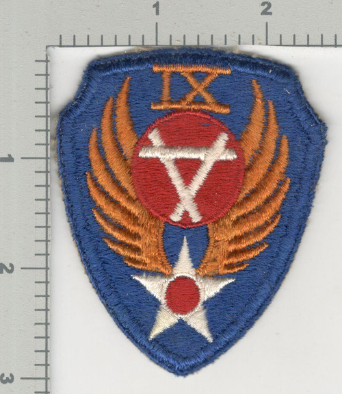 WW 2 US Army Air Force 9th Engineer Command Red Center Patch Inv# K4224