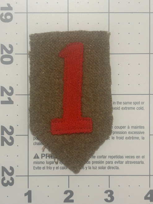 WW 1 to 30's US Army 1st Division Patch Inv# K4938