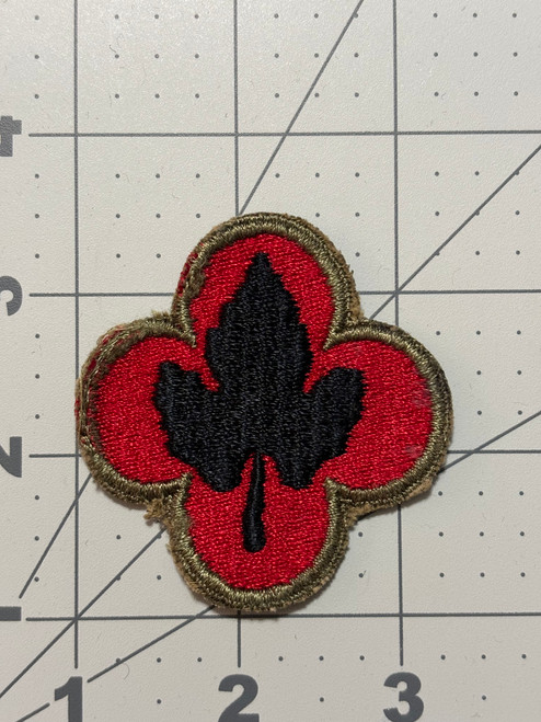 WW 2 US Army 43rd Infantry Division OD Border Greenback Patch Inv# K5494