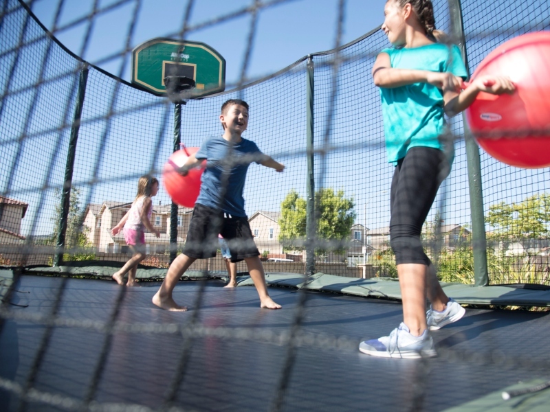 AlleyOOP Trampolines