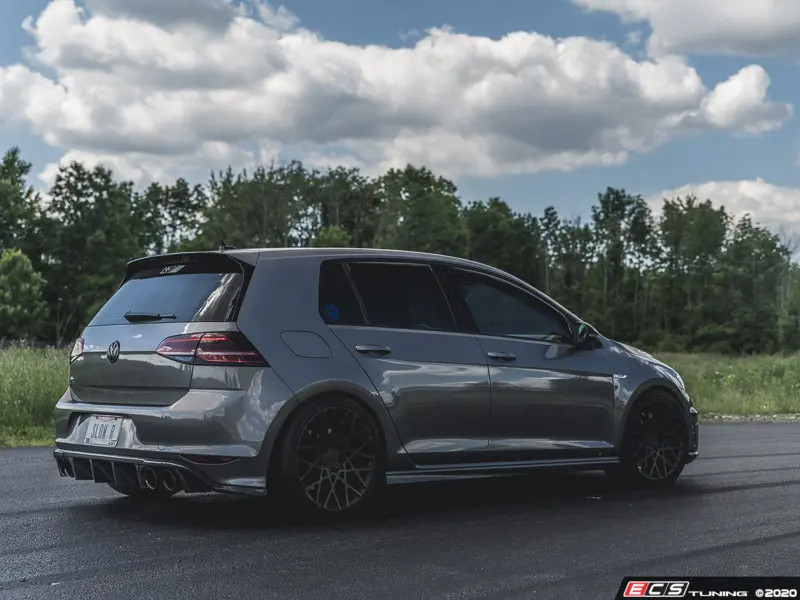 ECS Tuning Carbon Fibre Rear Diffuser - Golf Mk7 R - JCR LEEDS