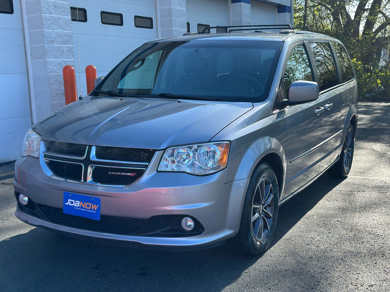 2017 Dodge Grand Caravan SXT's photo