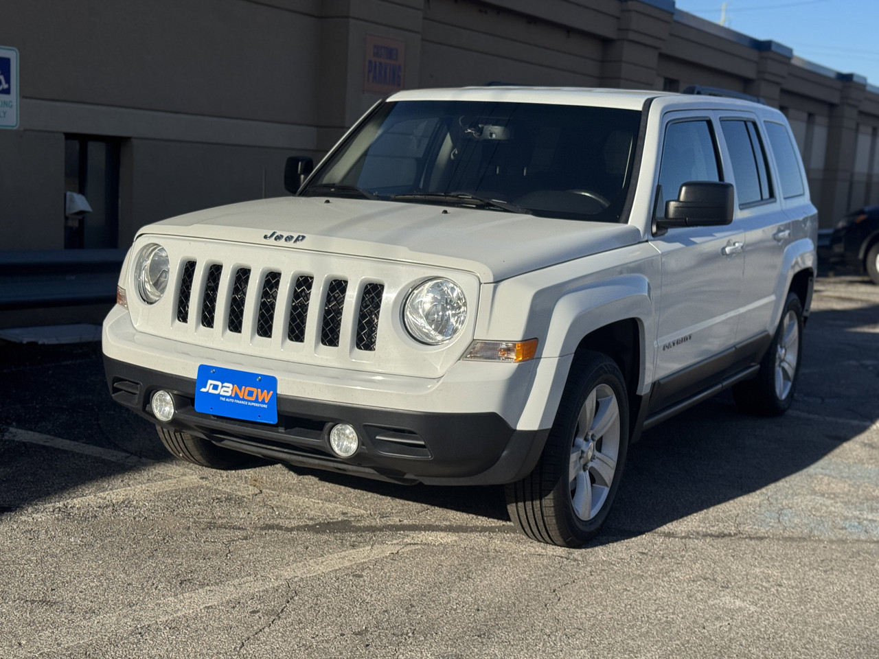 2017 Jeep Patriot Latitude's photo