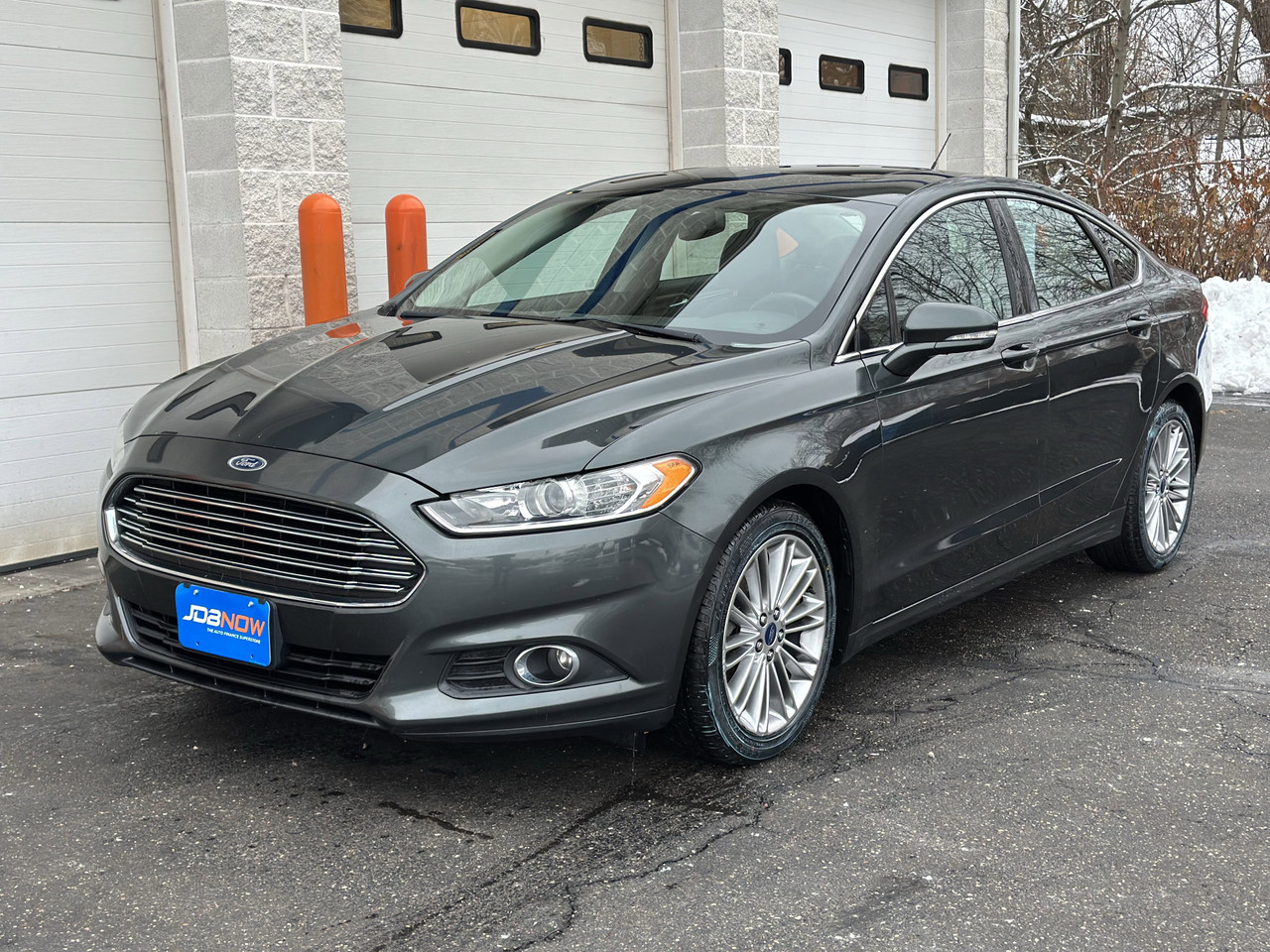 2015 Ford Fusion SE's photo