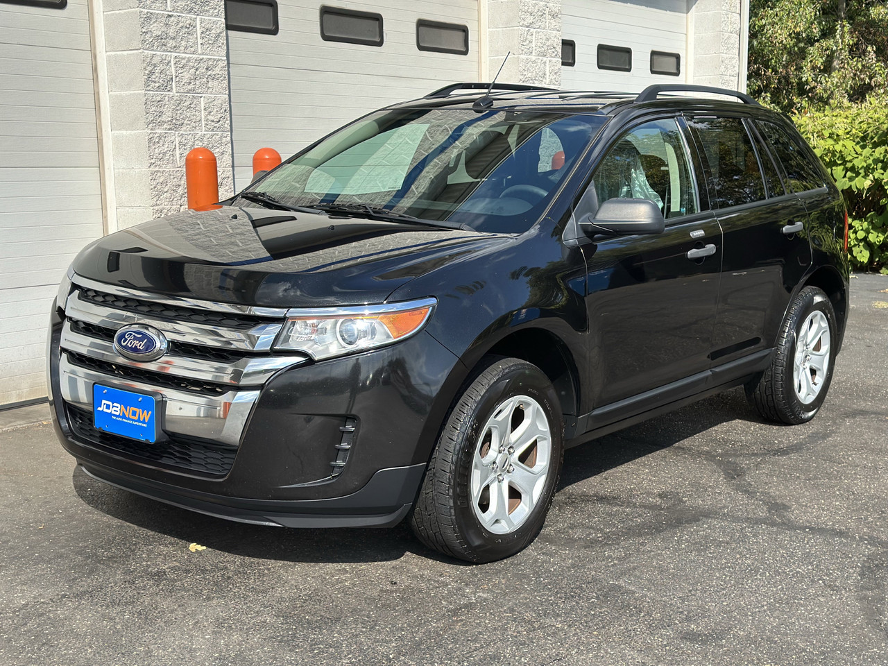2014 Ford Edge SE's photo